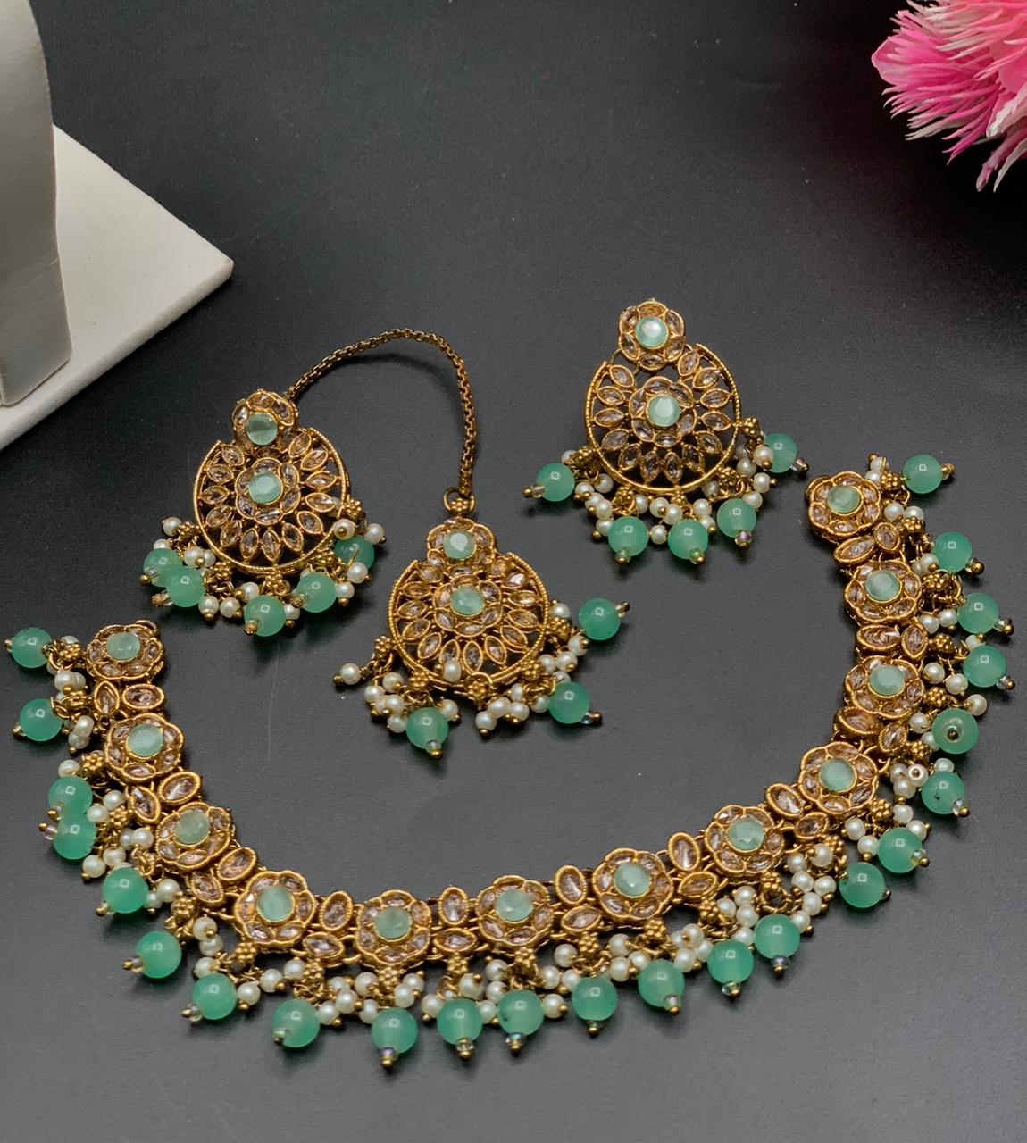 Zarqoon Necklace Set