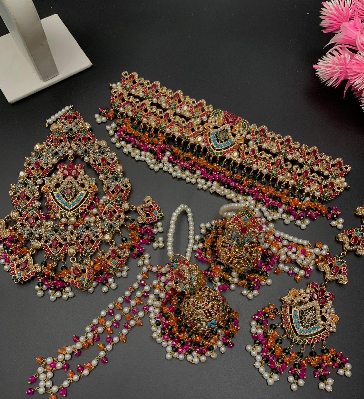 Nauratan Bridal Choker Set