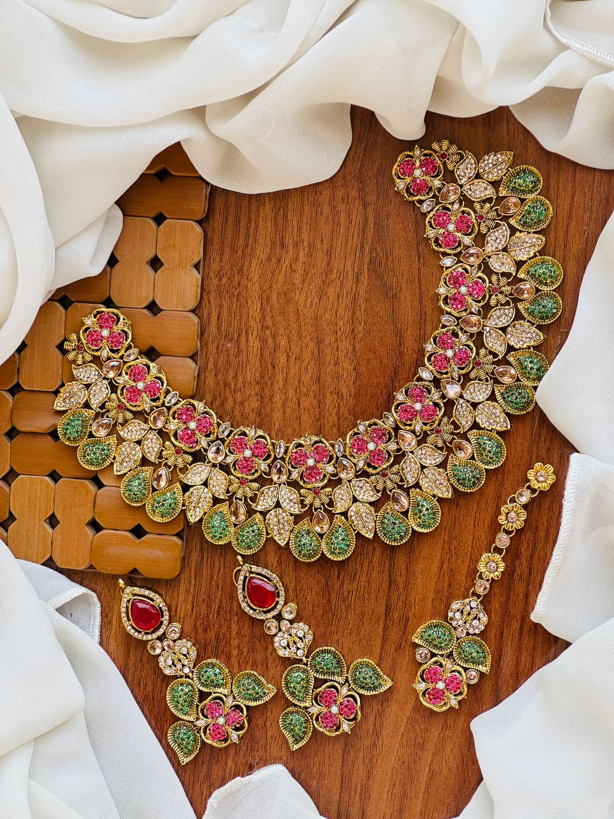 3D Designer Real Stone Work Jewelry Set