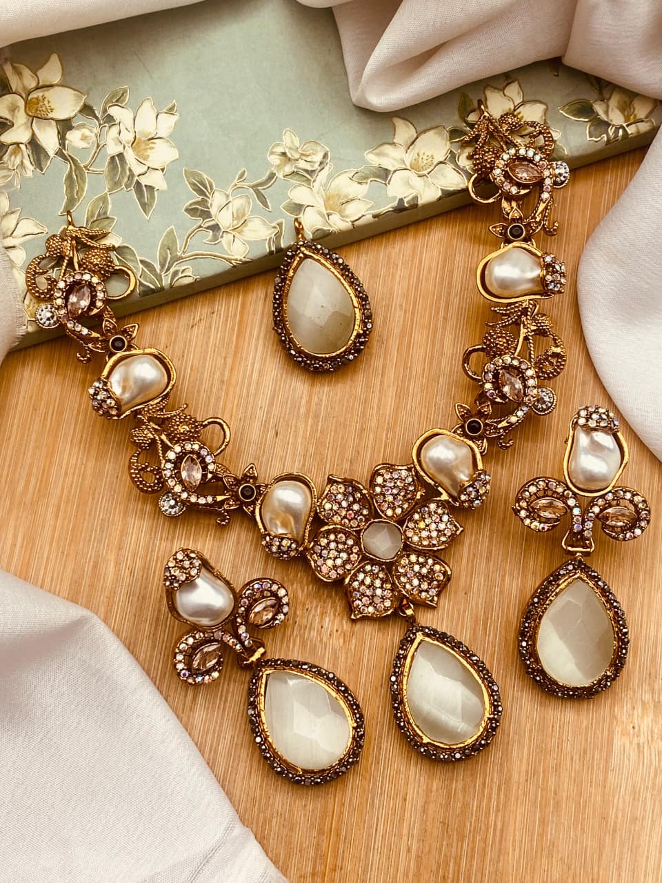 Turkish Necklace Set